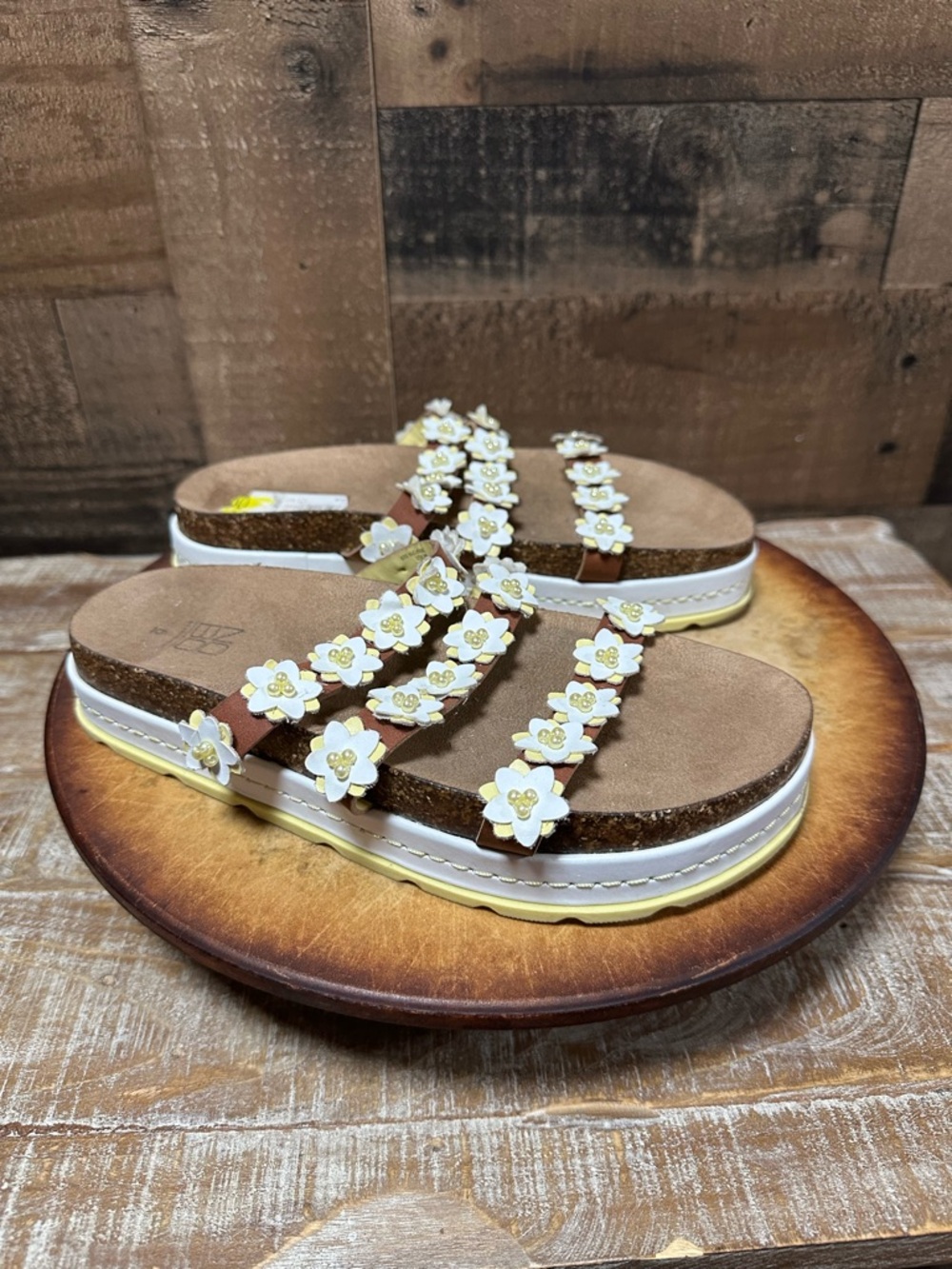 No Boundaries Floral Slide Sandals Womens 6 Cork Footbed White Daisy Boho